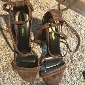 Chocolate fashion nova heels